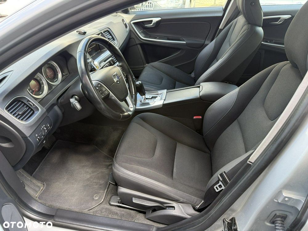 Volvo S60 - 19