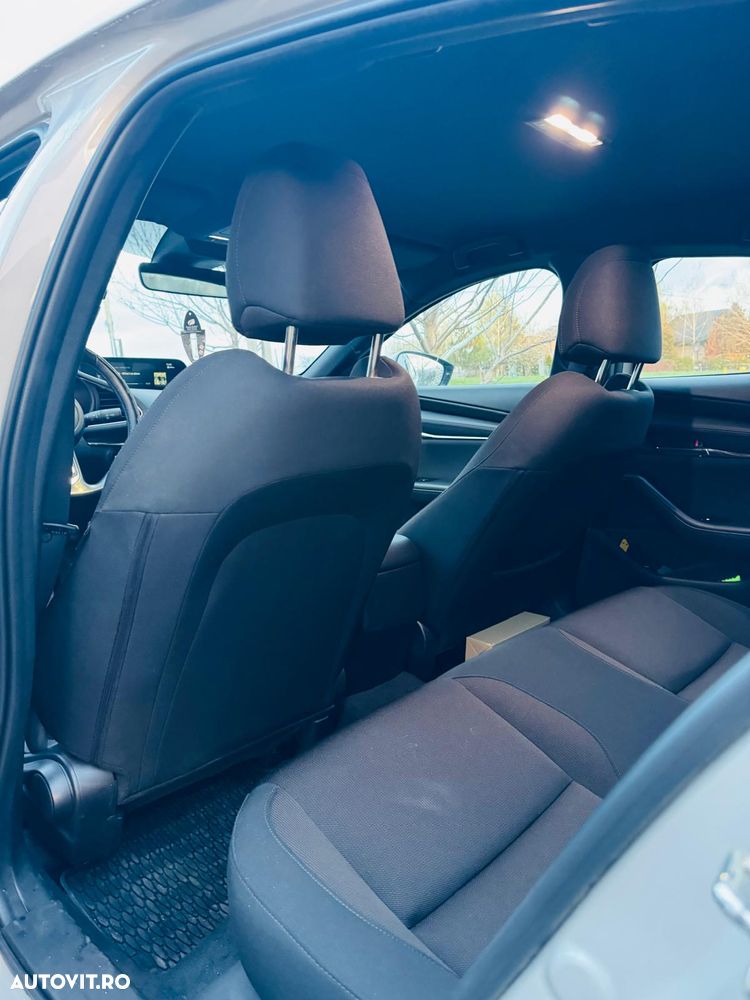 Mazda 3 e-Skyactiv G122 MHEV Plus - 12