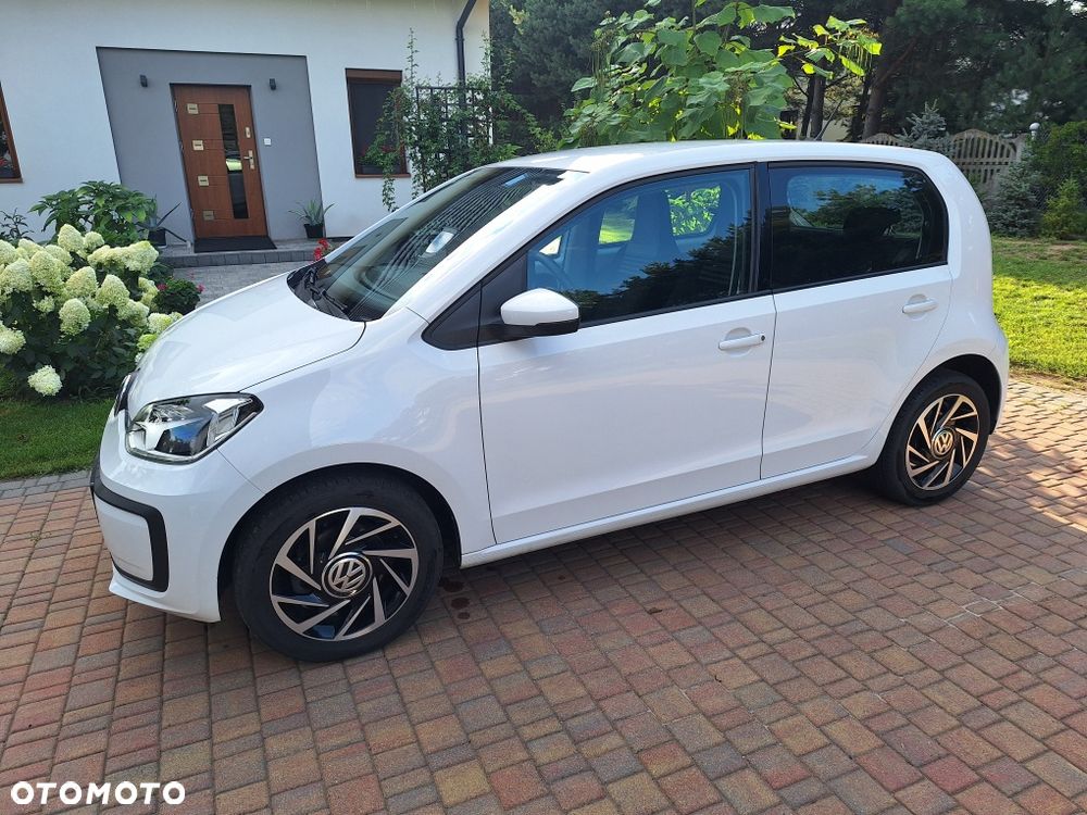 Volkswagen up! - 5