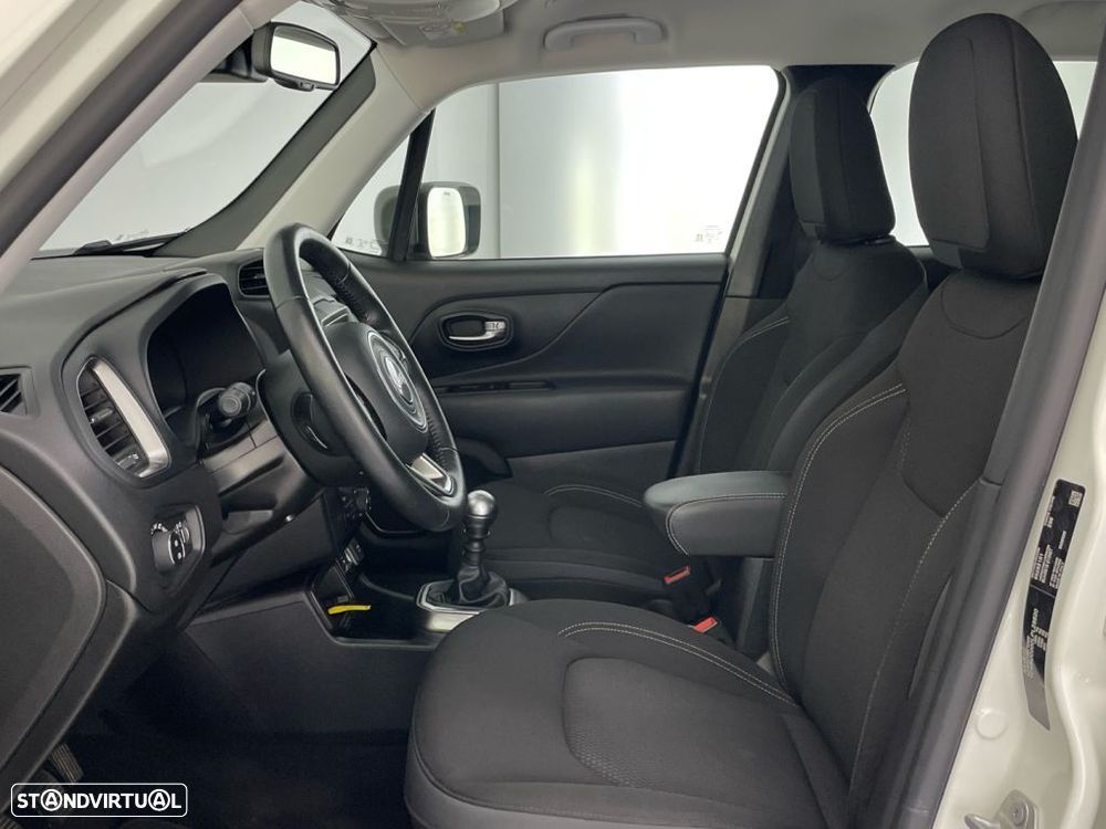 Jeep Renegade 1.0 T Limited - 11