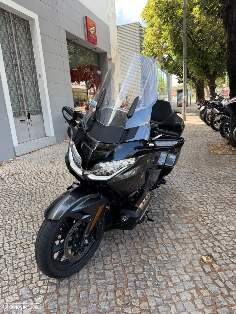 Honda Goldwing - 8