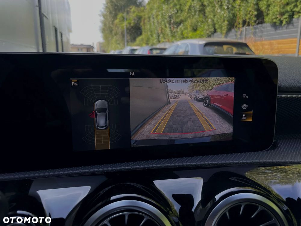 Mercedes-Benz Klasa A 180 d 7G-DCT Edition 1 - 29