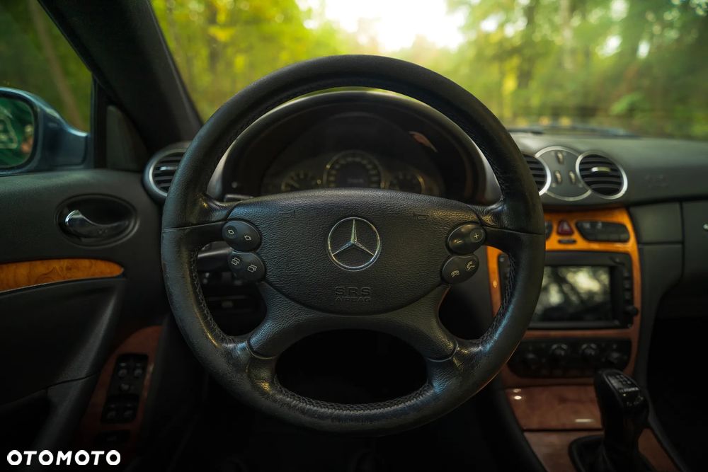 Mercedes-Benz CLK 240 Elegance - 21