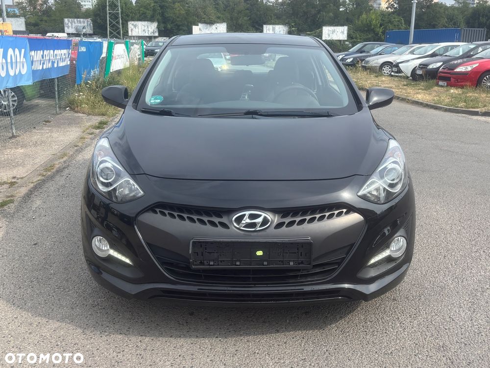 Hyundai i30 1.4 Classic + - 4