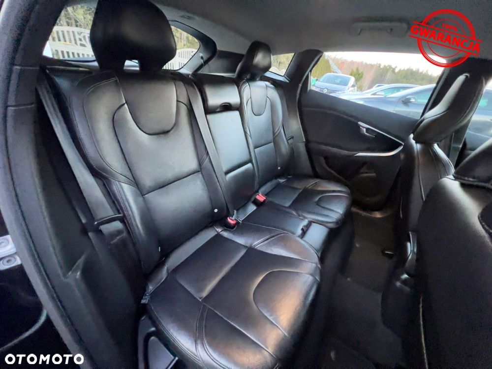 Volvo V40 D4 Summum - 25