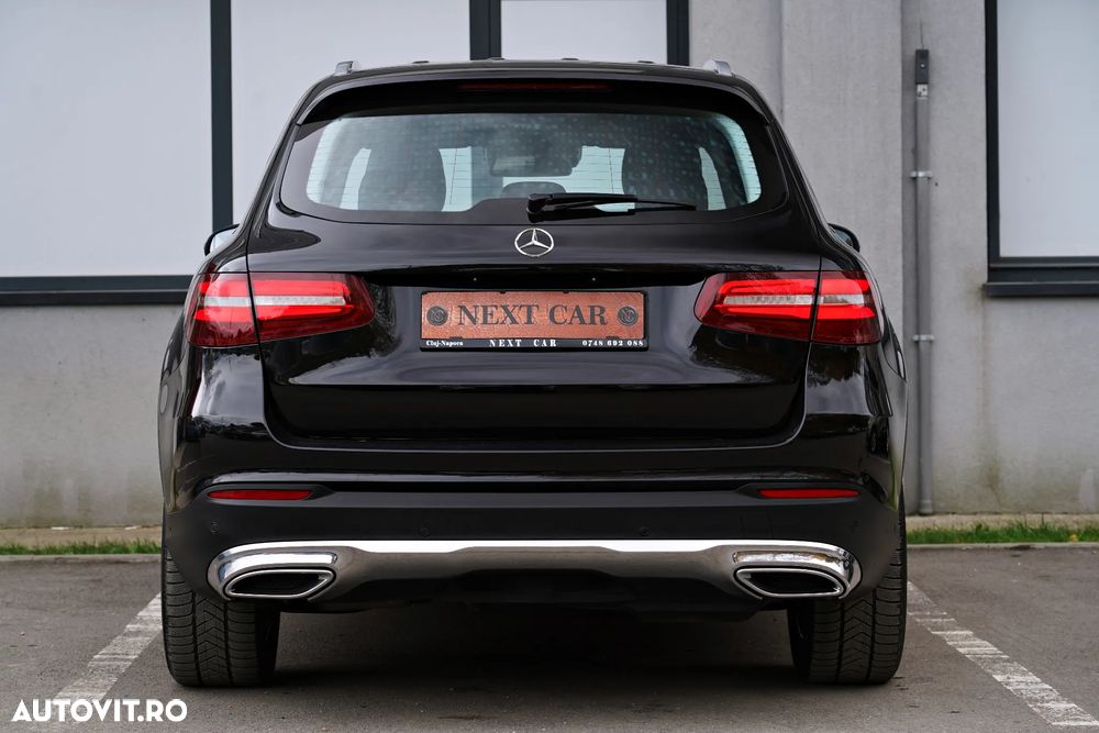 Mercedes-Benz GLC 250 d 4Matic 9G-TRONIC AMG Line - 22