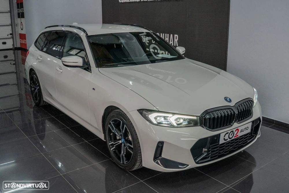 BMW 320 e Pack Desportivo M Auto - 9