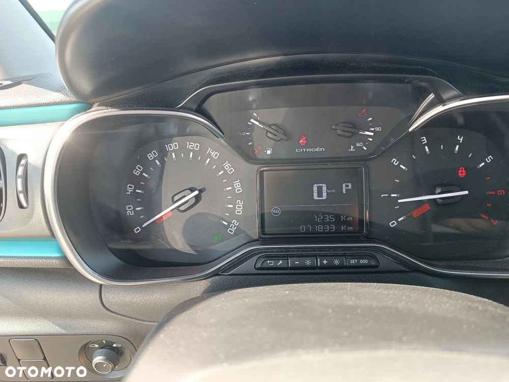 Citroën C3 1.2 PureTech Shine EAT6 - 6