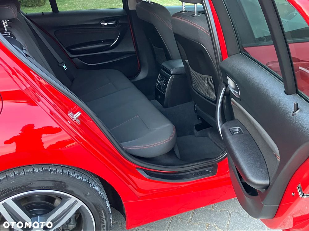 BMW Seria 1 120i Edition Lifestyle - 37