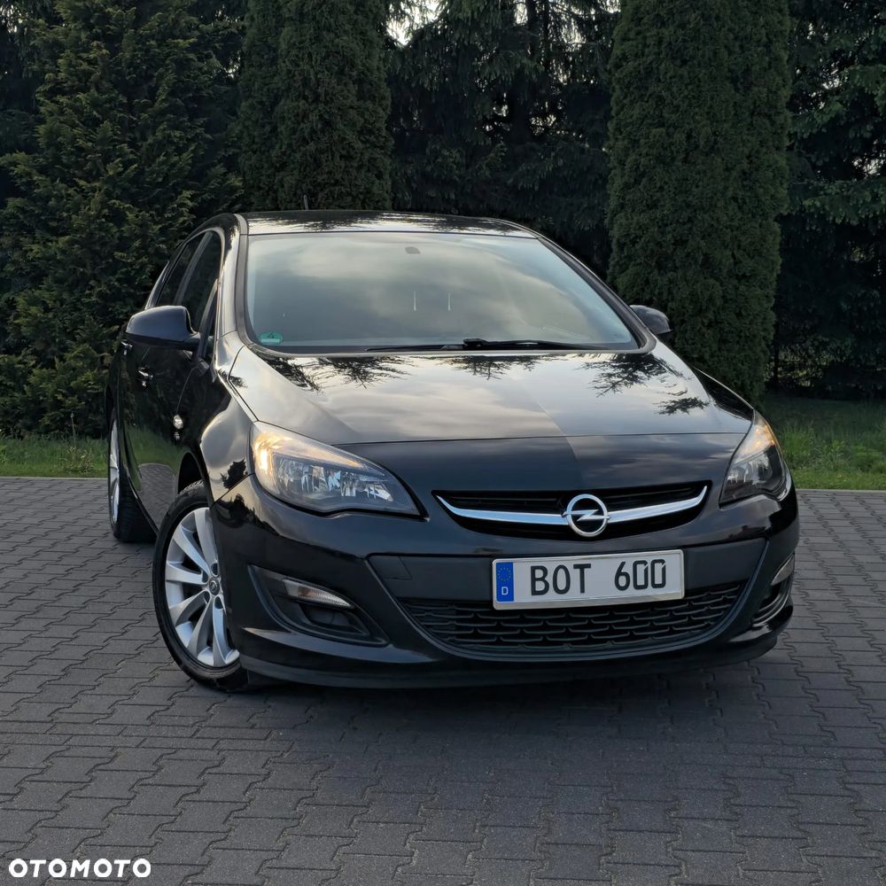 Opel Astra 1.4 Turbo - 2