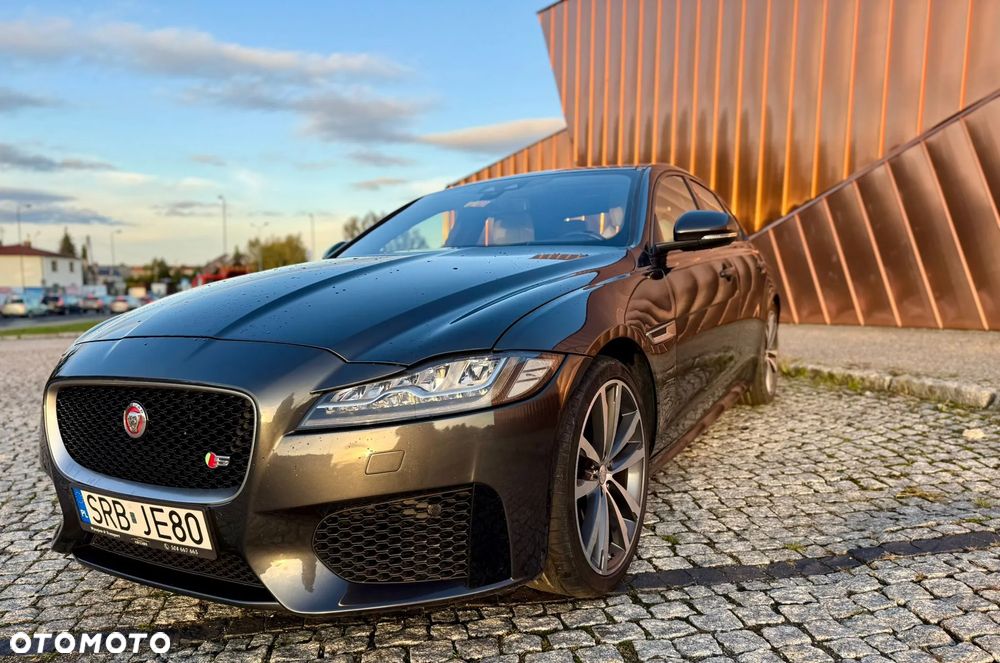 Jaguar XF S - 1