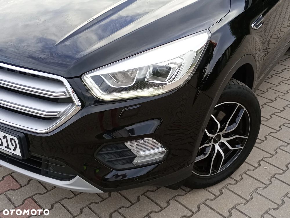 Ford Kuga 1.5 EcoBoost 2x4 Titanium - 8