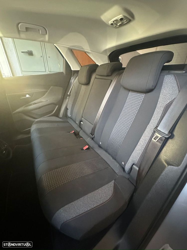 Peugeot 3008 1.5 BlueHDi Allure EAT8 - 9