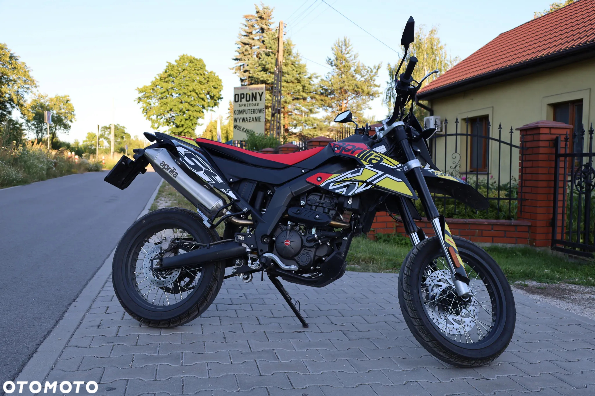 Aprilia SX