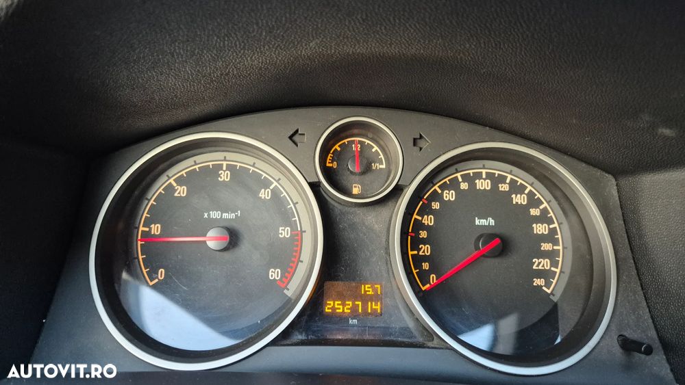 Opel Astra 1.7 CDTI DPF Edition - 5