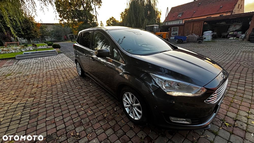 Ford Grand C-MAX 1.5 TDCi Start-Stopp-System Titanium - 1