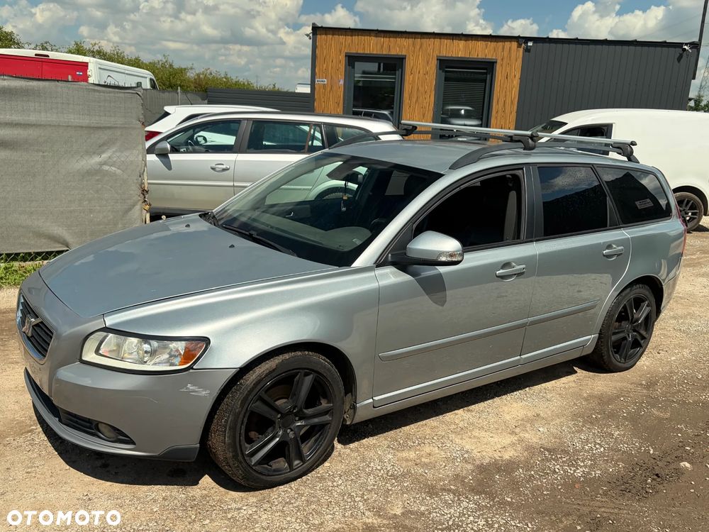Volvo V50 1.6D - 16