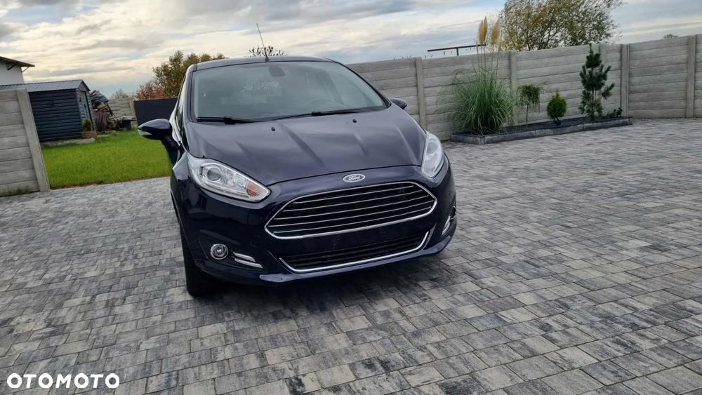 Ford Fiesta - 12