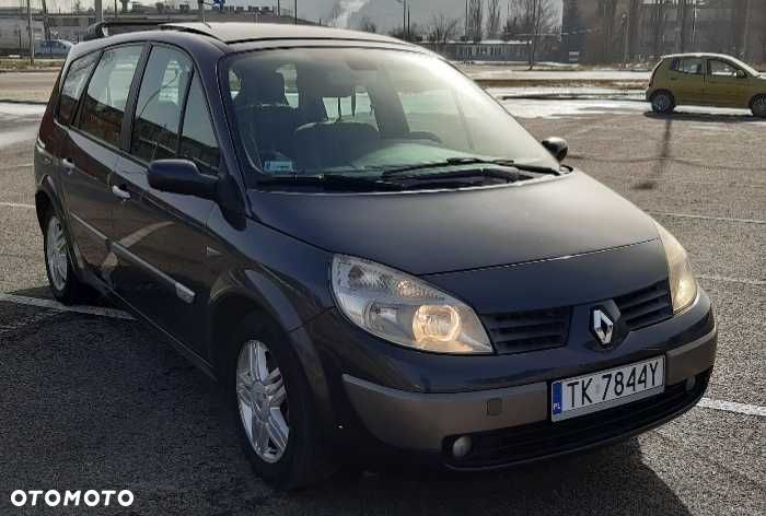 Renault Scenic - 1
