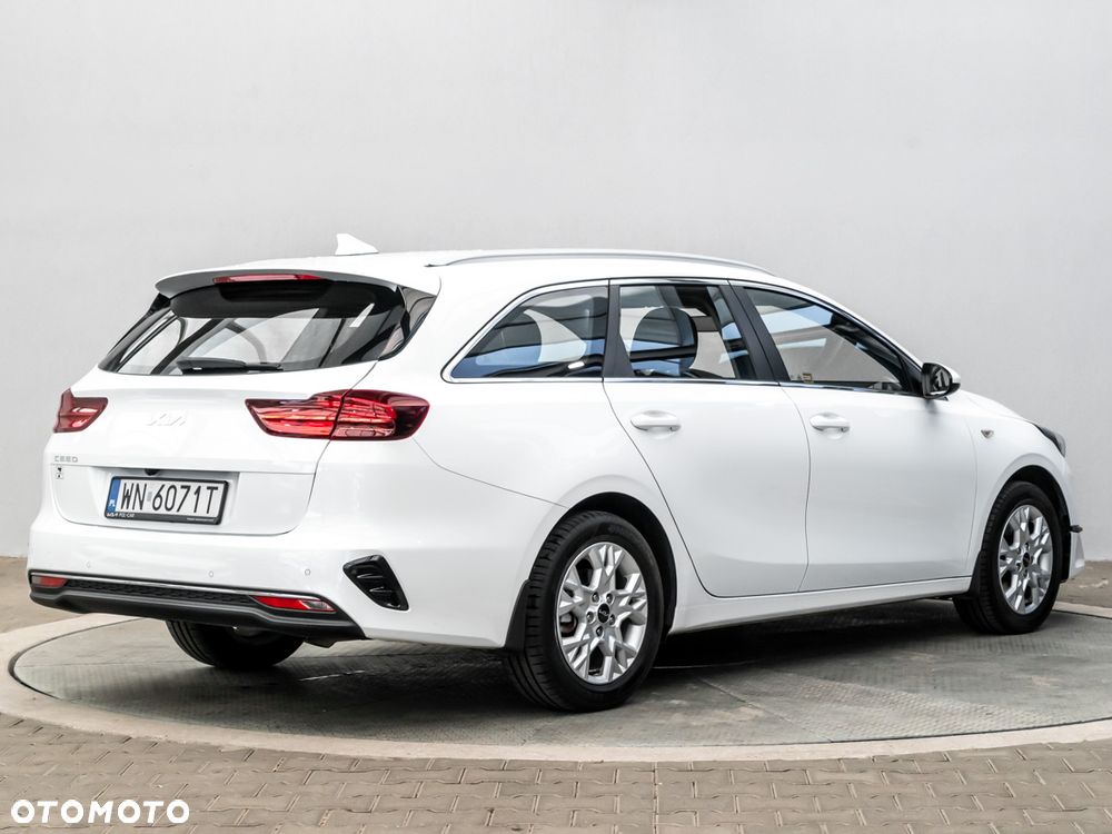 Kia Ceed 1.5 T-GDI M - 3