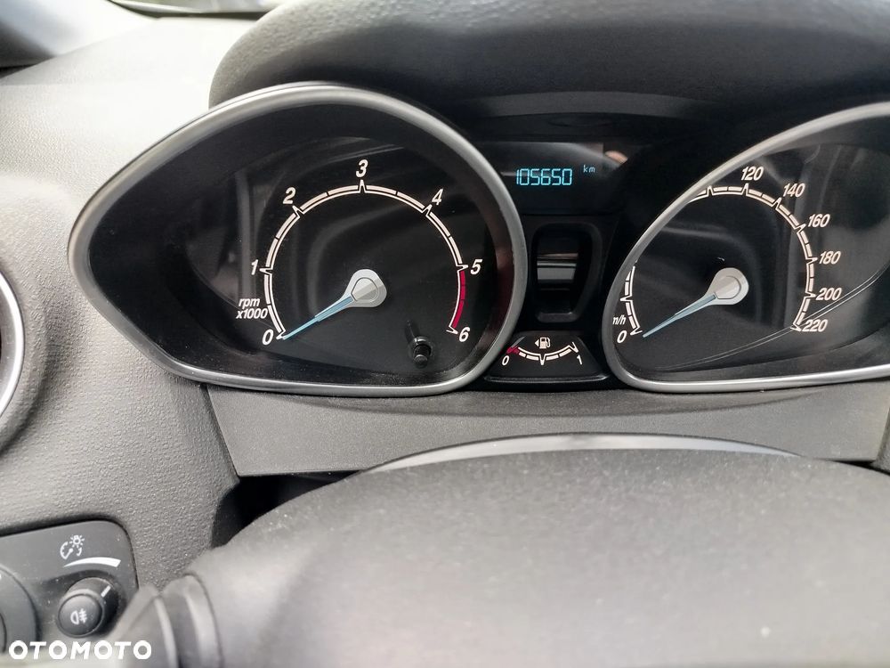 Ford Fiesta 1.5 TDCi SYNC Edition - 7