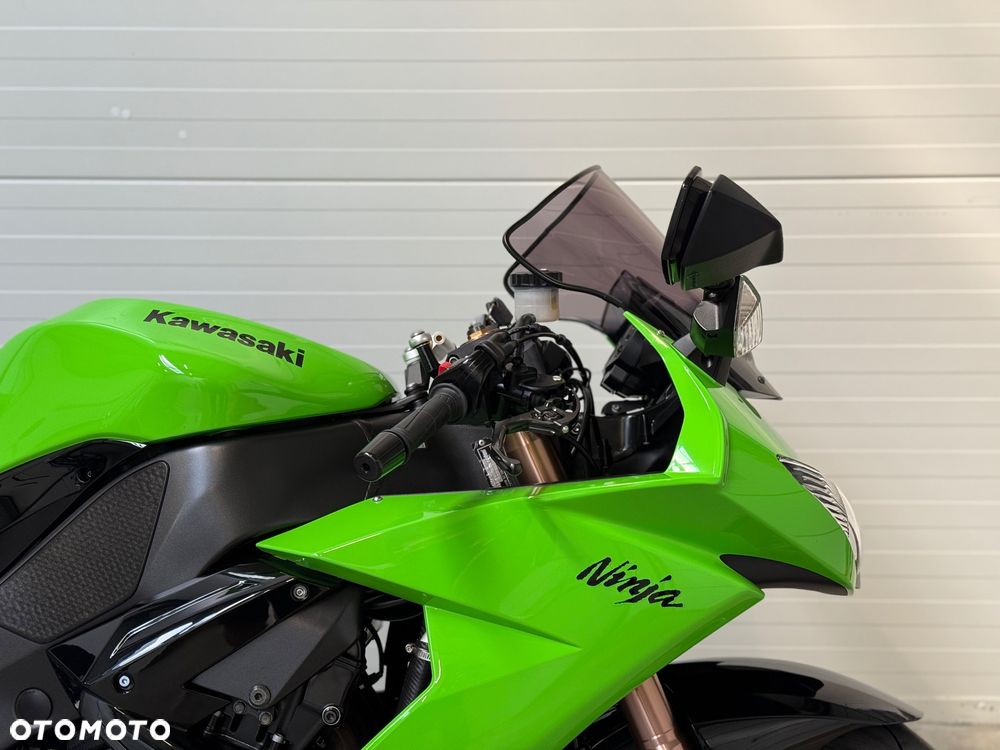 Kawasaki ZX - 11