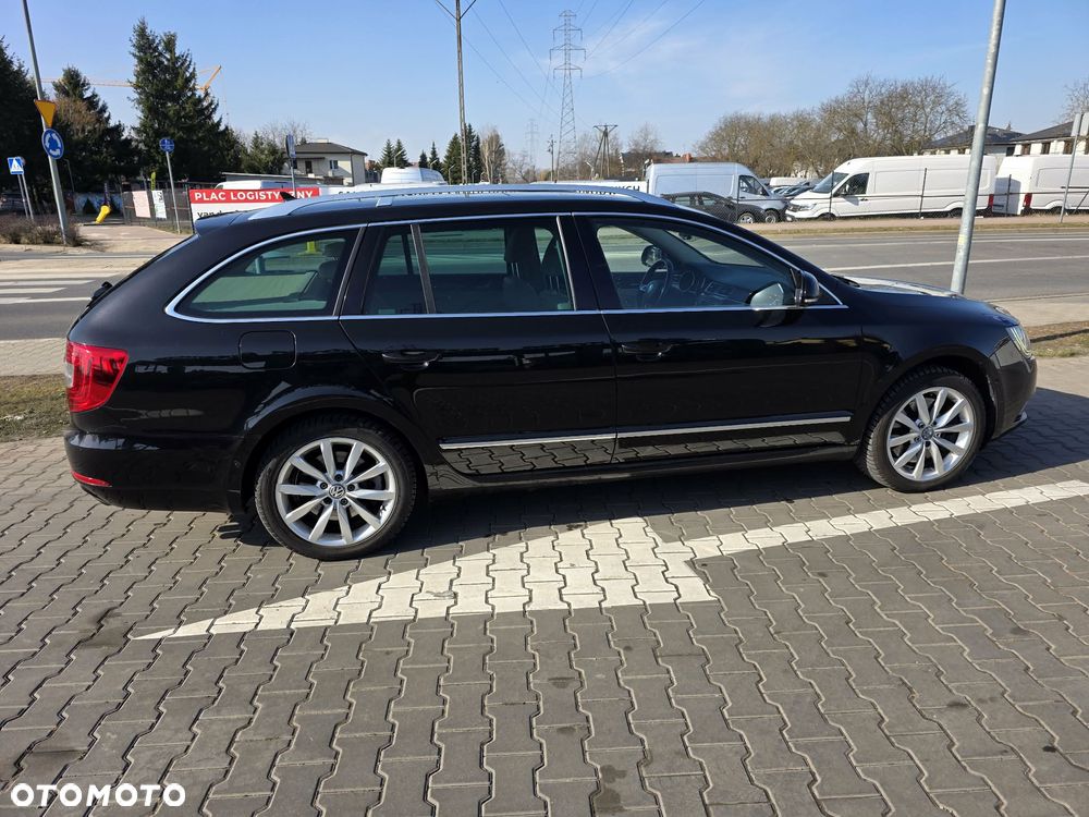 Skoda Superb 3.6 FSI 4x4 Platinum DSG - 8