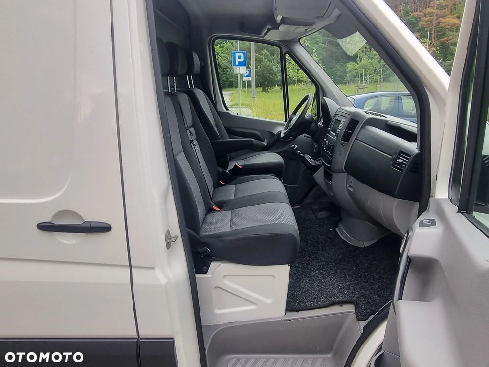 Volkswagen Crafter - 14