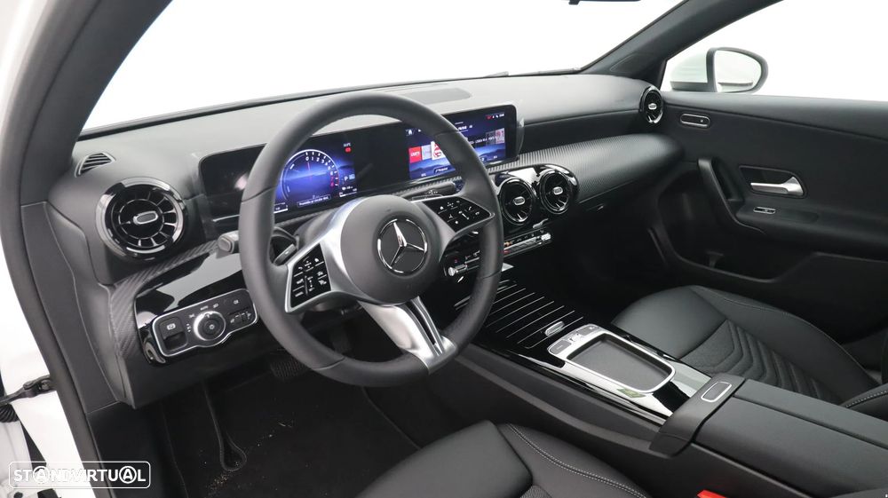 Mercedes-Benz A 250 e - 26