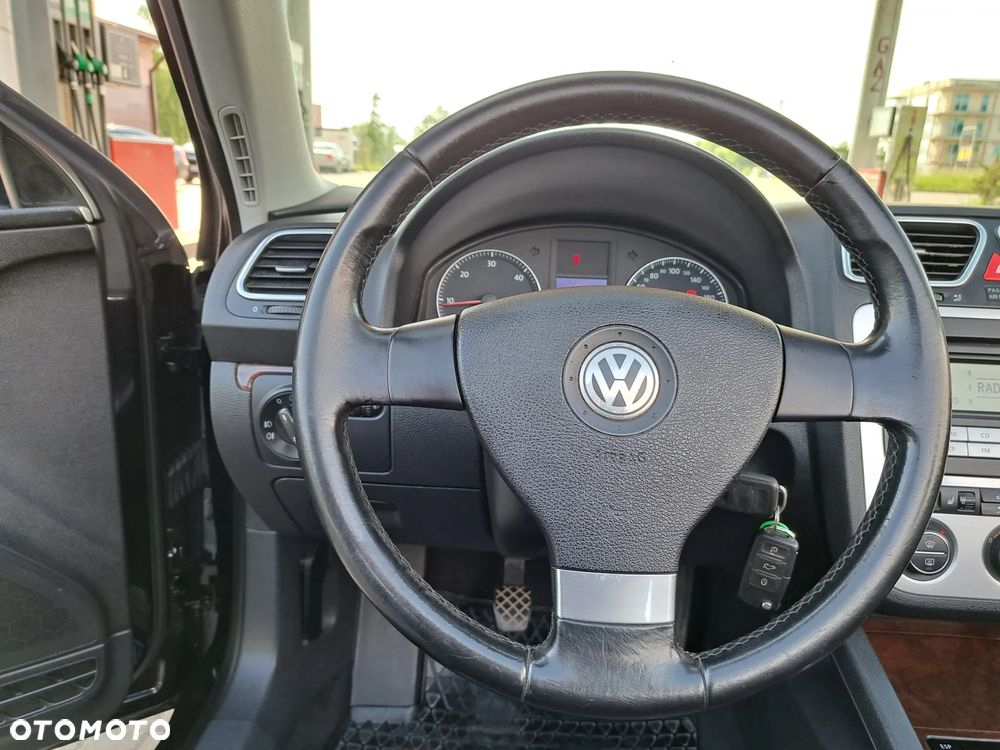 Volkswagen Eos - 22