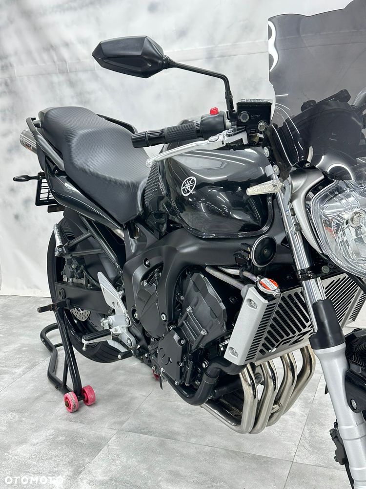 Yamaha FZ6 - 6