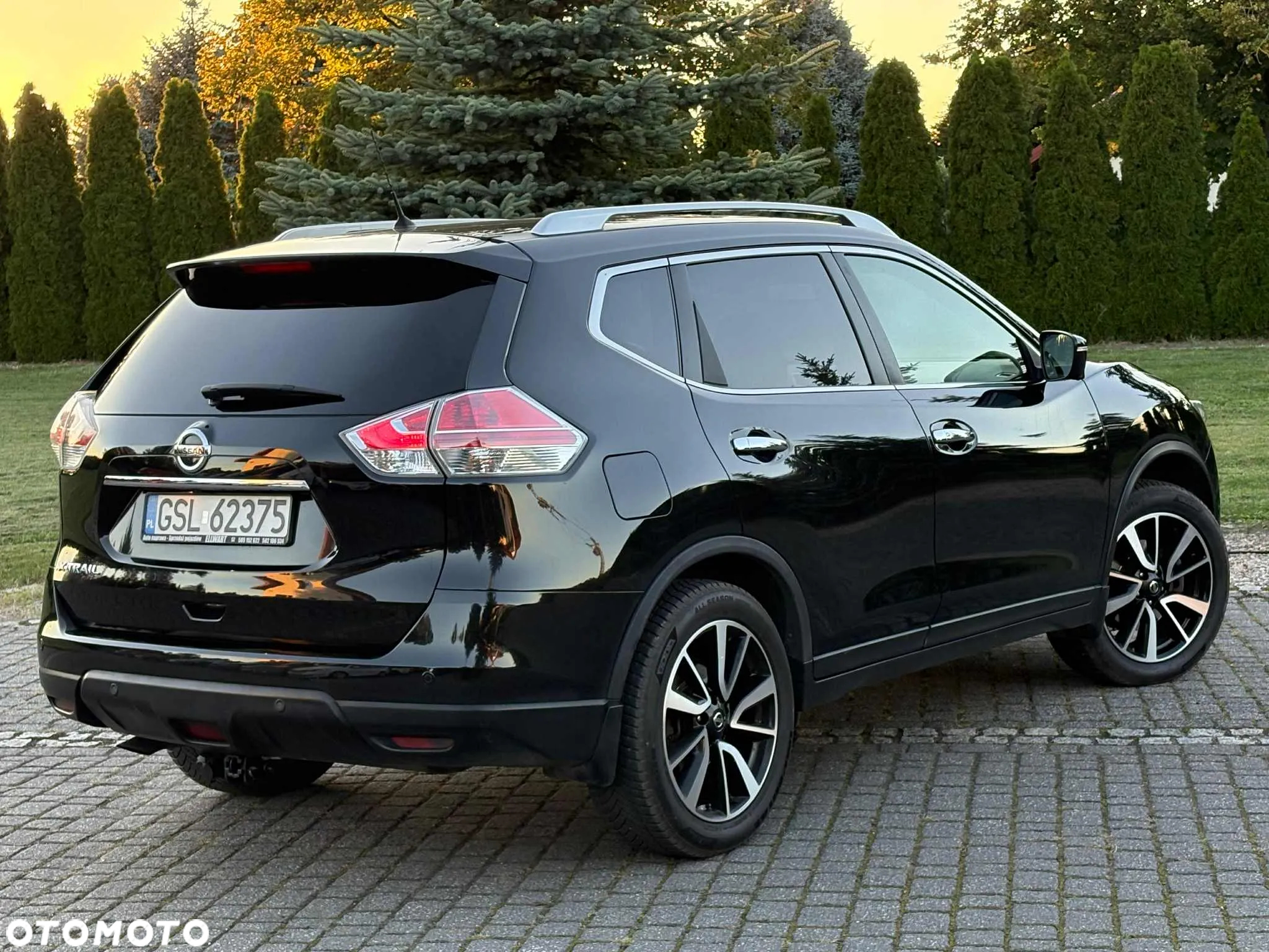 Nissan X-Trail - 10