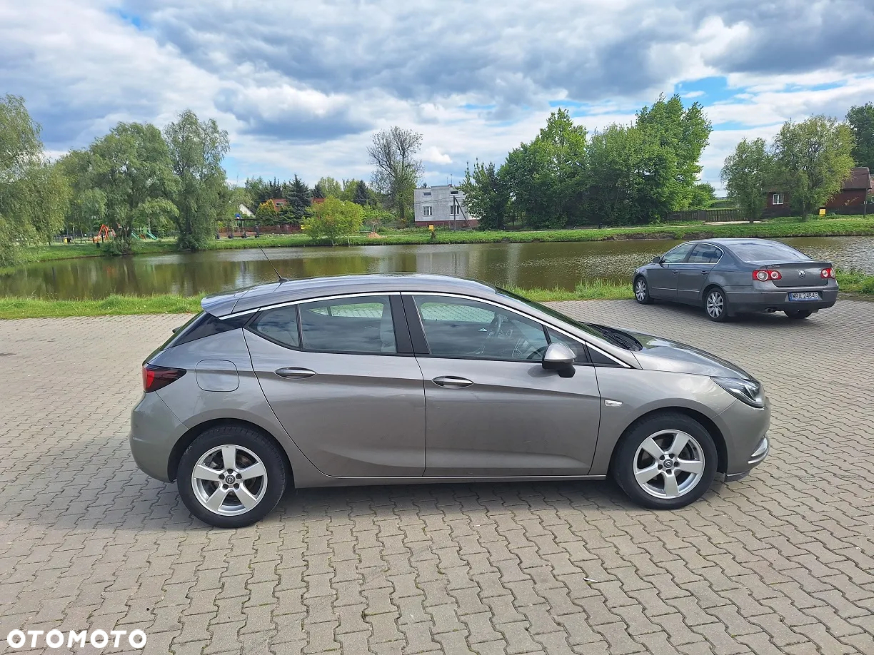 Opel Astra 1.4 Turbo Innovation - 16