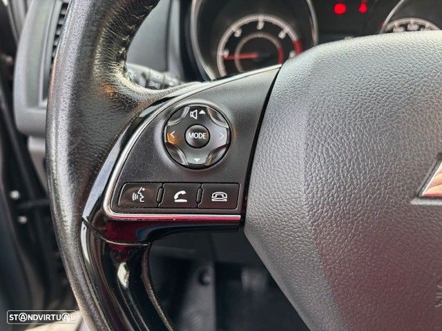 Mitsubishi ASX 1.6 DI-D Instyle Connect Edition - 22