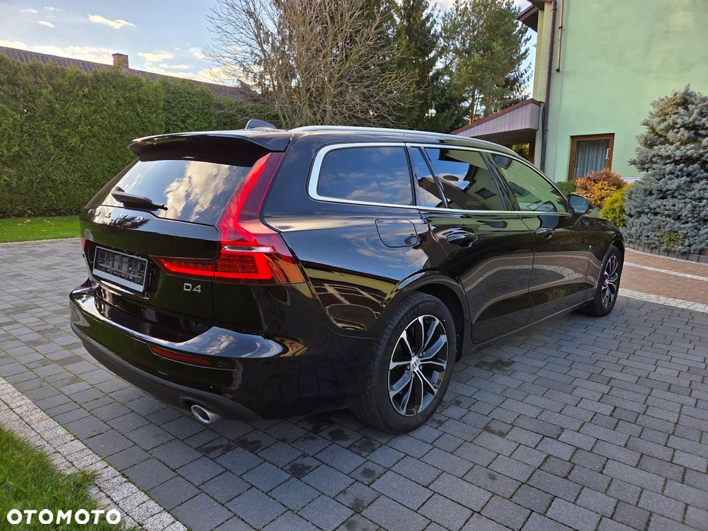 Volvo V60 D4 Geartronic Momentum Pro - 8