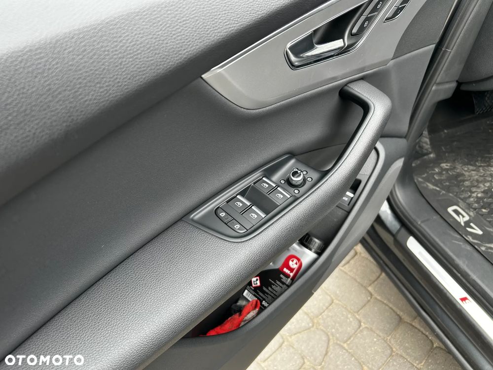 Audi Q7 ver-45-tdi-mhev-quattro-s-line-tiptr - 15