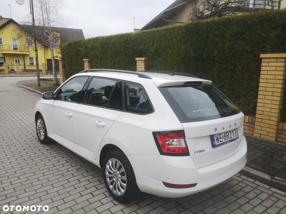 Skoda Fabia 1.0 TSI Ambition - 19