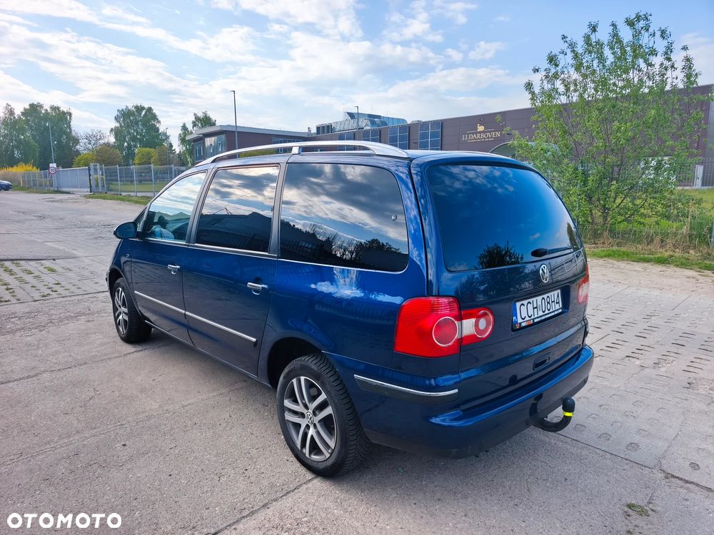 Volkswagen Sharan 1.8T Highline - 4