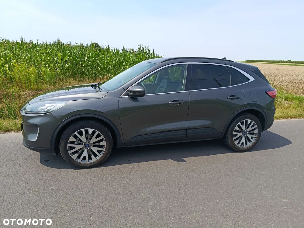 Ford Kuga - 13