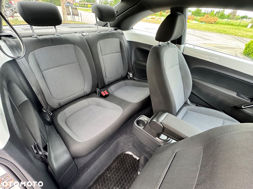 Volkswagen Beetle 1.2 TSI Exclusive Design - 21