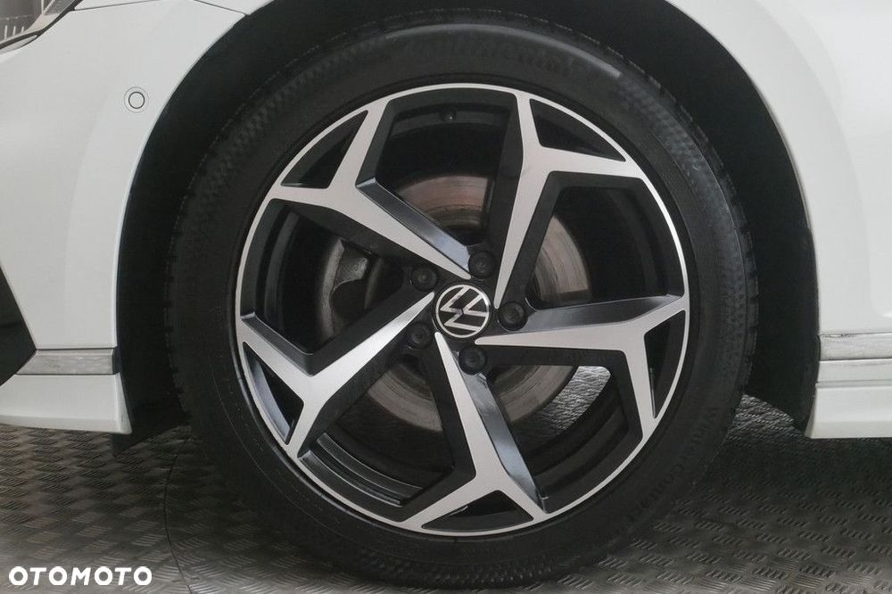 Volkswagen Passat 1.5 TSI EVO Elegance DSG - 14