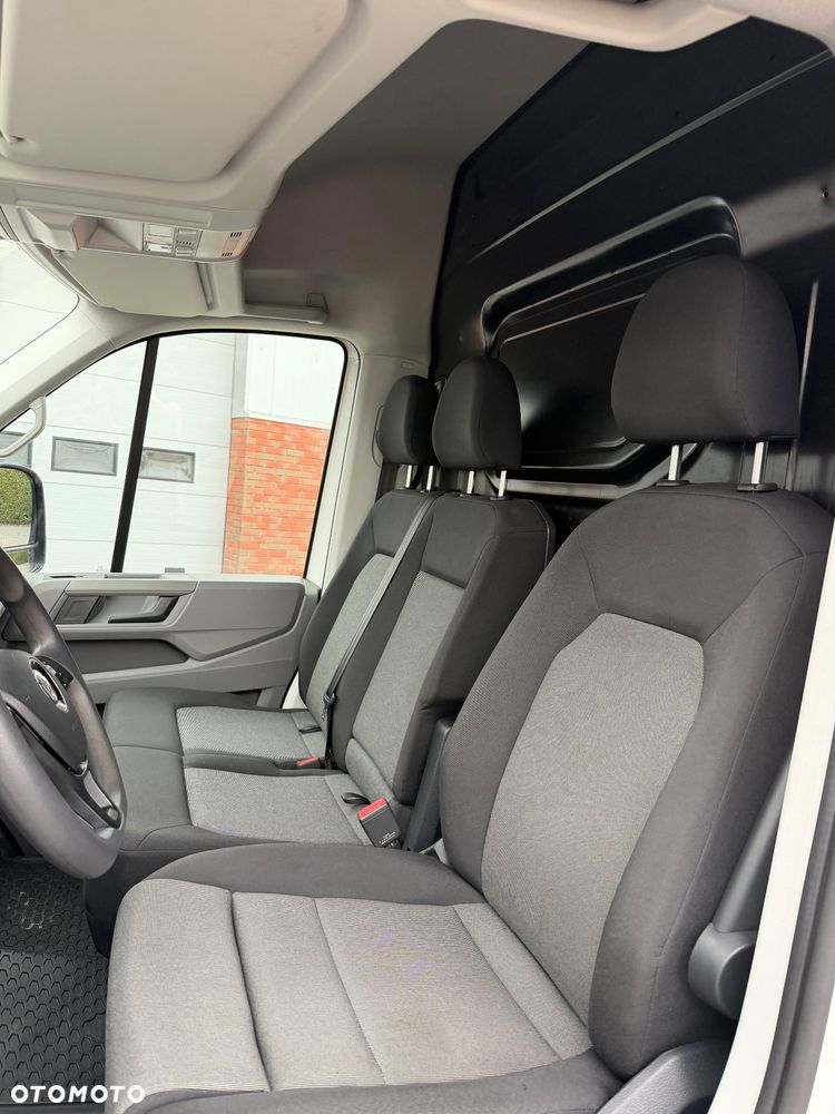 Volkswagen Crafter - 12