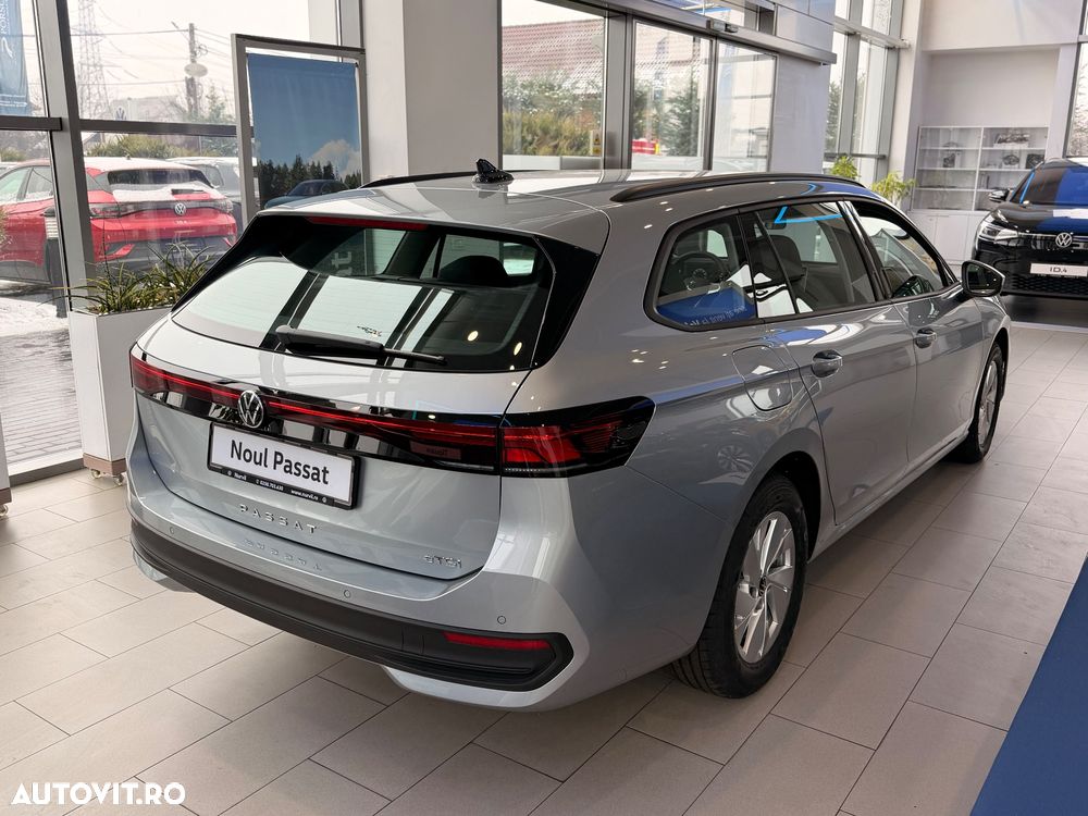 Volkswagen Passat 1.5 eTSI DSG MHEV Base - 19