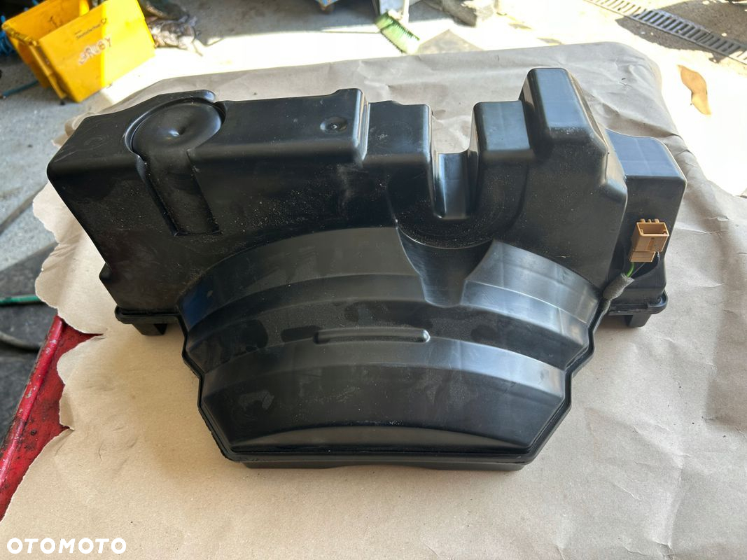 AUDI A4 B9 GŁOŚNIK SUBWOOFER - 4