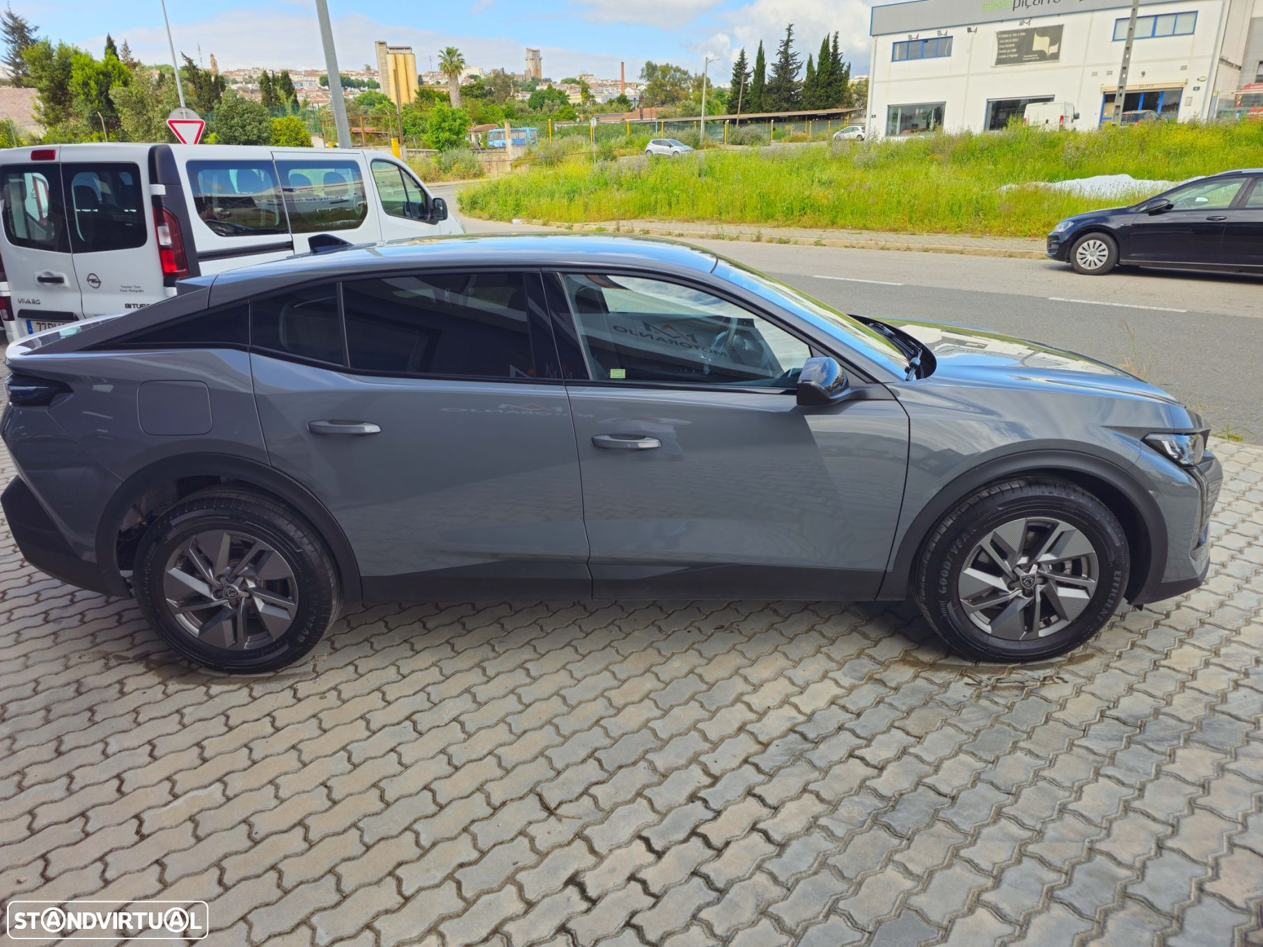 Peugeot 408 1.2 PureTech Allure EAT8 - 4