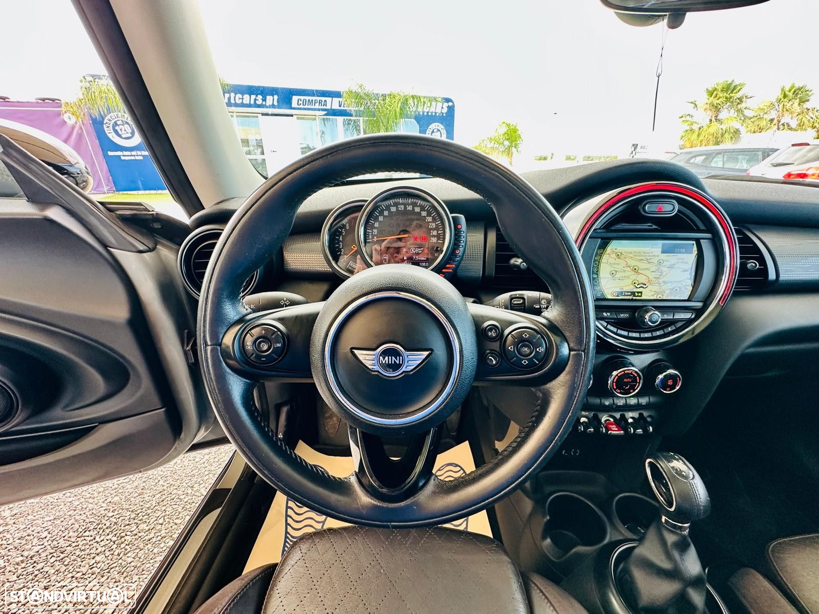MINI 3 Portas Cooper Aut. - 14