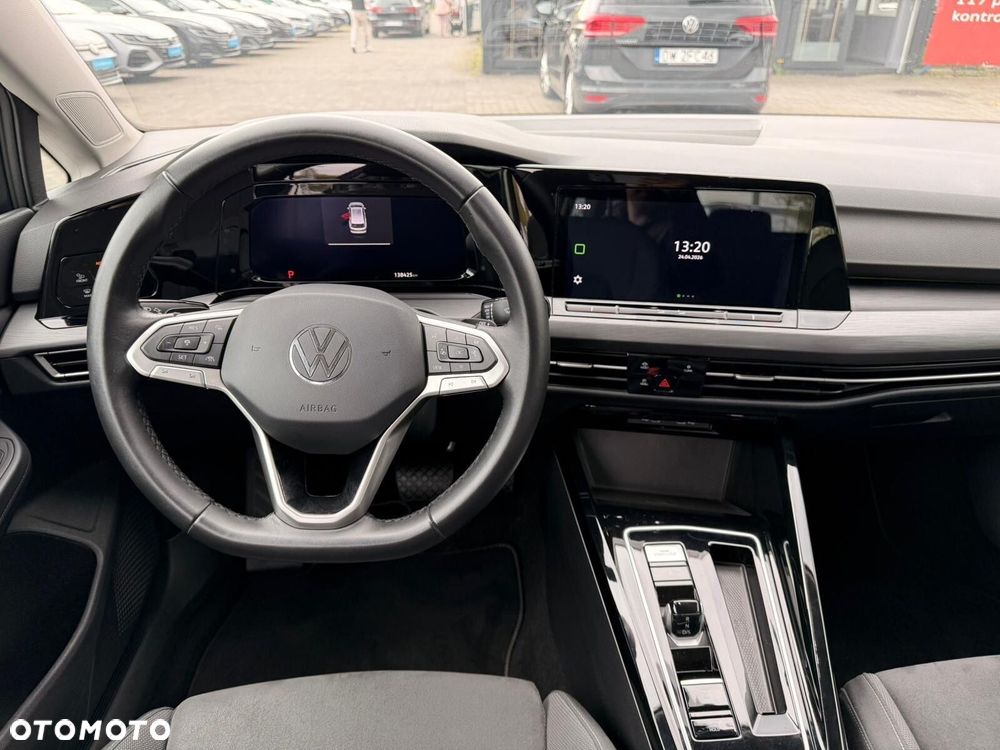 Volkswagen Golf - 21