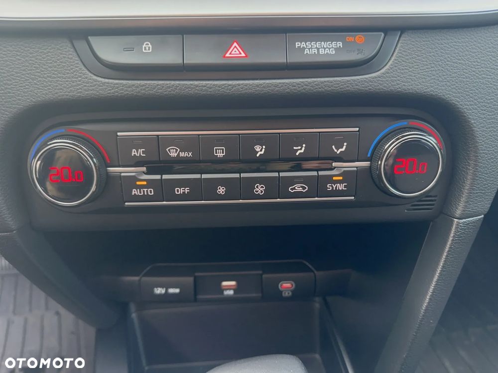 Kia Ceed 1.5 T-GDI M DCT - 20