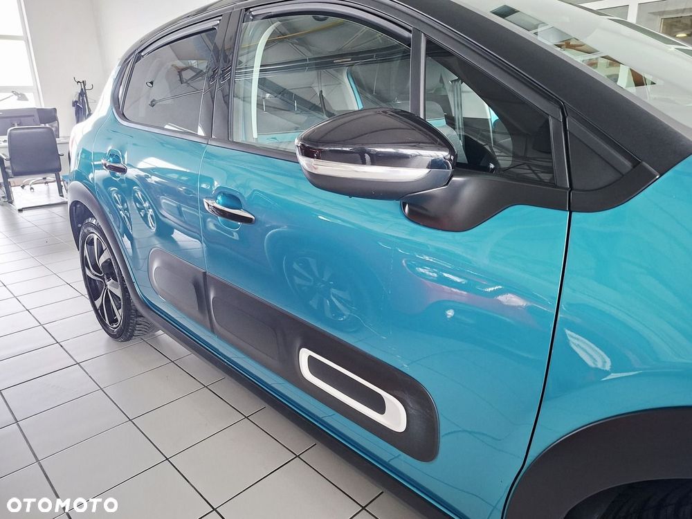 Citroën C3 1.2 PureTech Shine EAT6 - 7
