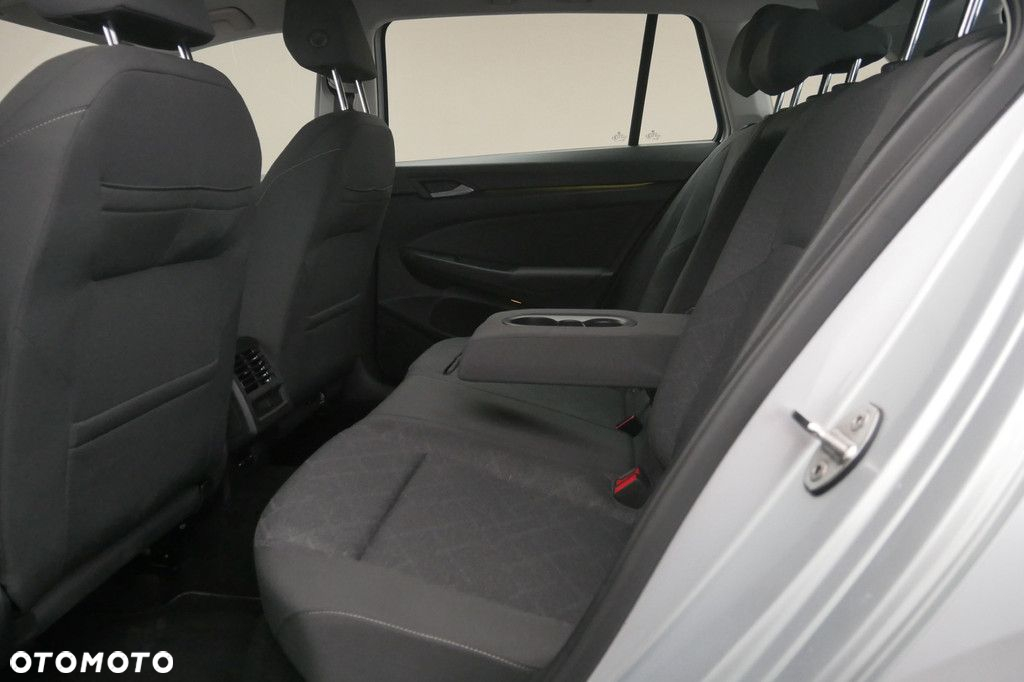 Volkswagen Golf - 15